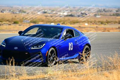 media/Nov-16-2024-Extreme Speed (Sat) [[6587d07cc4]]/Gold Group/Session 3 (The Bowl)/